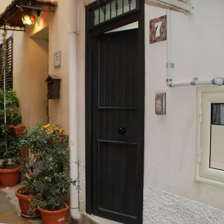 Casa Vacanze Antico Cortile Delle Palme Σπίτι διακοπών Villagrazia Di Carini